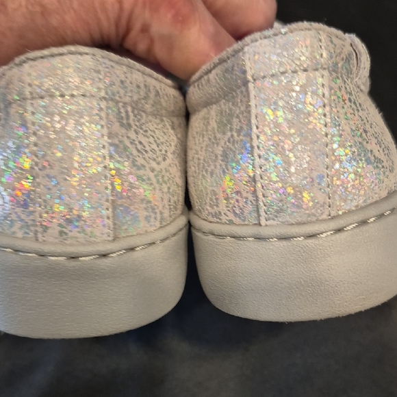 Vionic Avery Iridescent Silver Slip On Sneakers - Picture 5 of 9